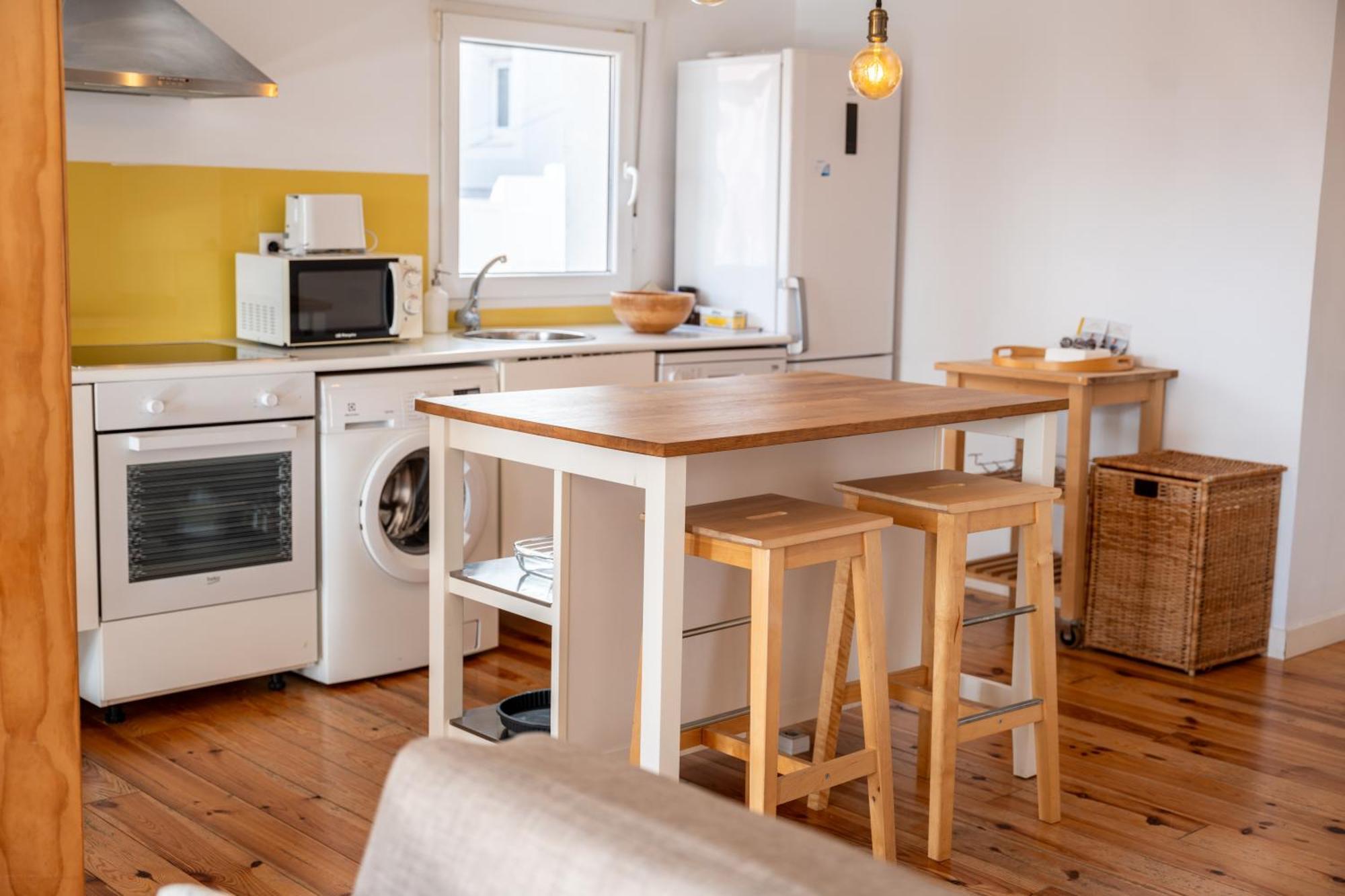 Warm And Inviting, Central Location By Urbanhosting Σανταντέρ Εξωτερικό φωτογραφία