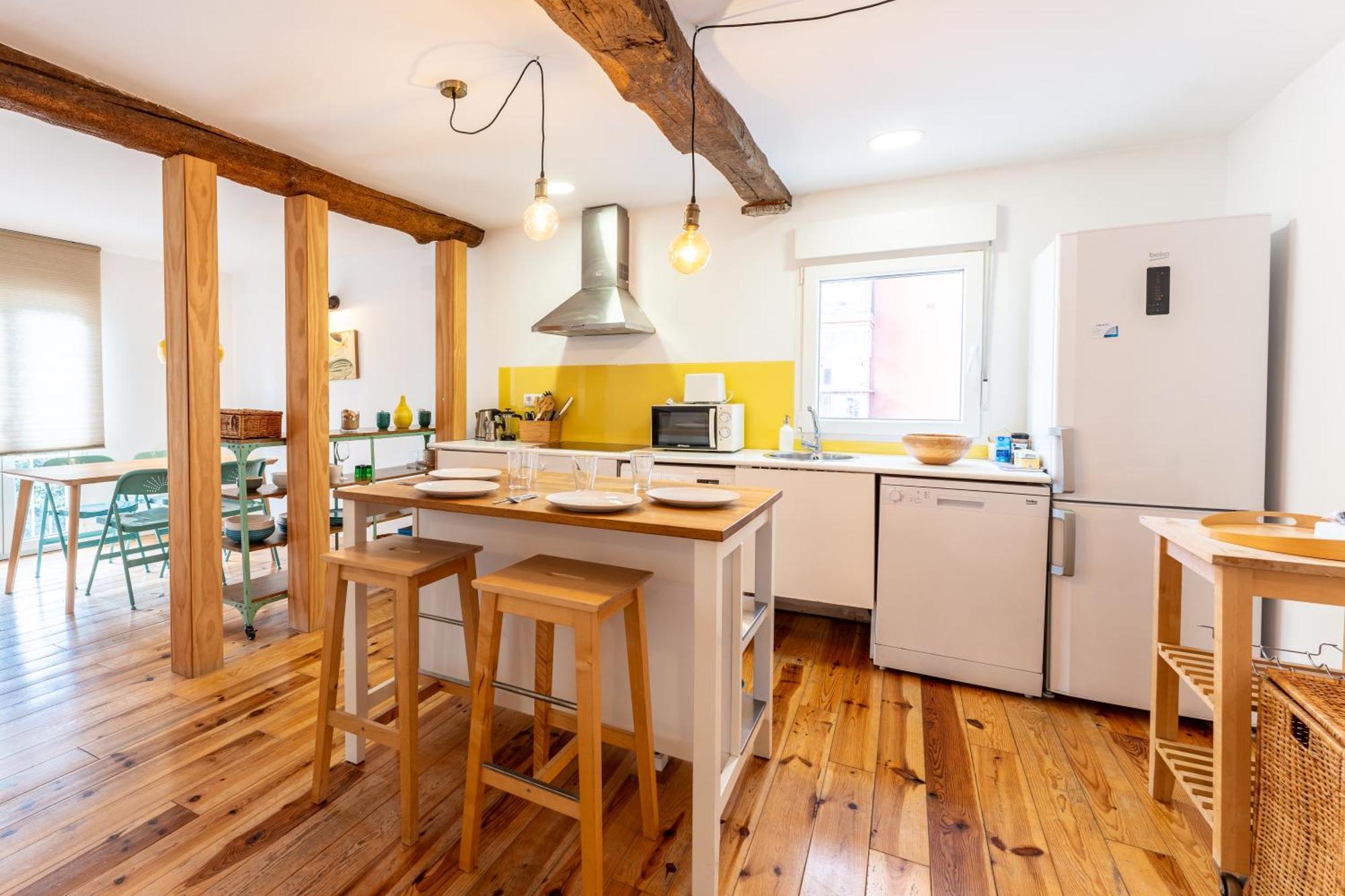 Warm And Inviting, Central Location By Urbanhosting Σανταντέρ Εξωτερικό φωτογραφία